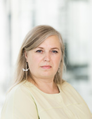 Kristīne Zvirgzda-Zvirgzdiņa